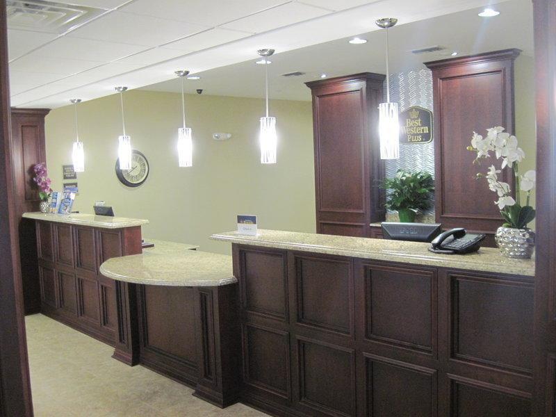 Отель Best Western Plus Chalmette