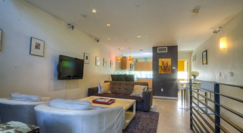 Dream Destinations at Meridian Ave