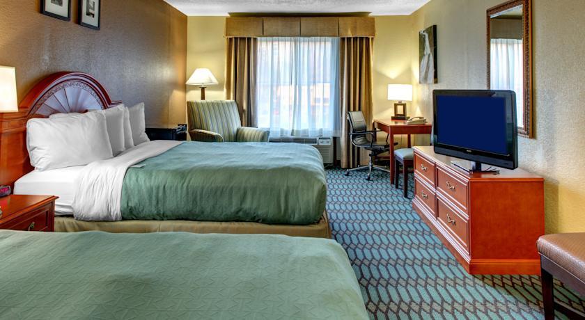 Отель Country Inn & Suites By Carlson, Asheville I-240 - Tunnel Road