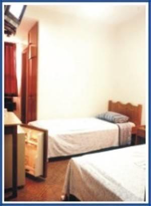 Отель Hotel Almanara