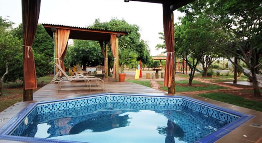 Отель Hotel Flamboyant