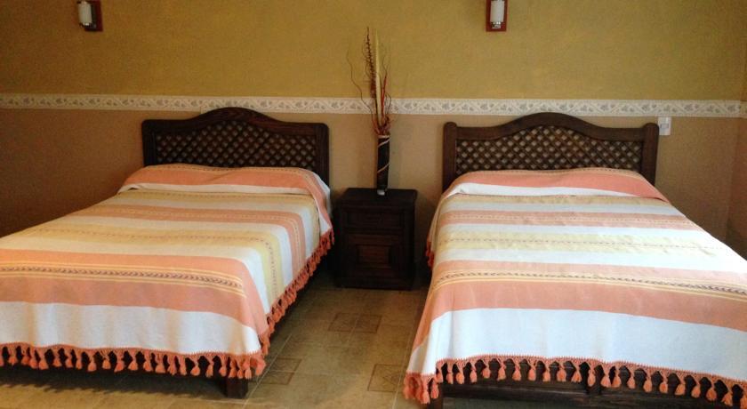 Отель Hotel de la Parroquia