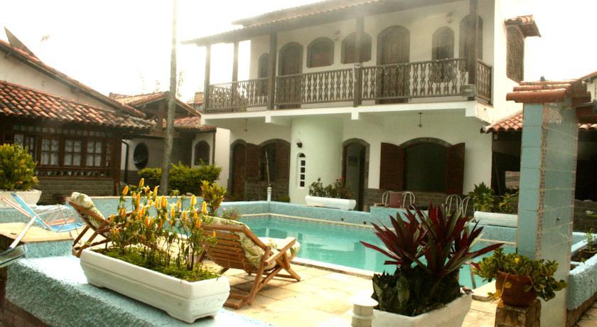 Хостел Albergue dos Lagos Hostel