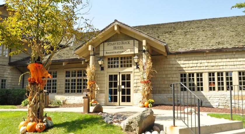 Отель Starved Rock Lodge & Conference Center