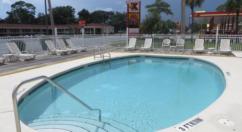 Отель Ramada by Wyndham Panama City