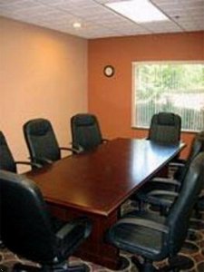 Отель Comfort Suites Downtown