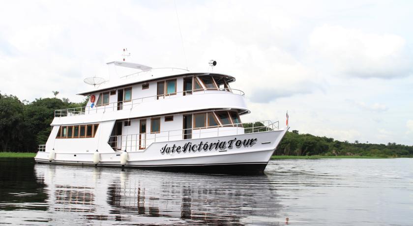 Iate Victoria Tour