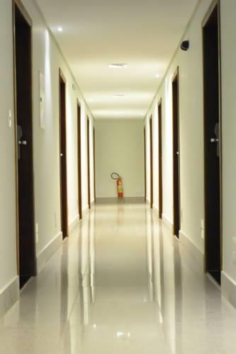 Отель Hotel Saron