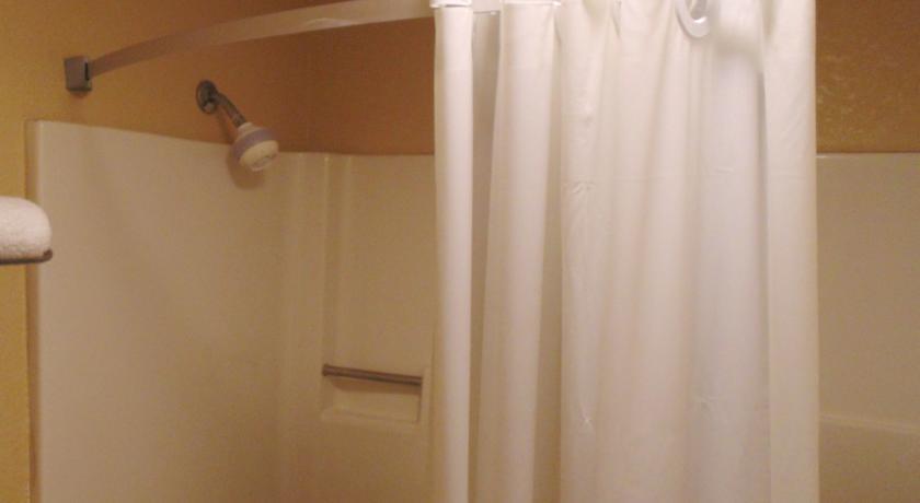 Отель Days Inn White Pine