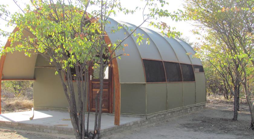 Отель Mopane Village Lodge Etosha