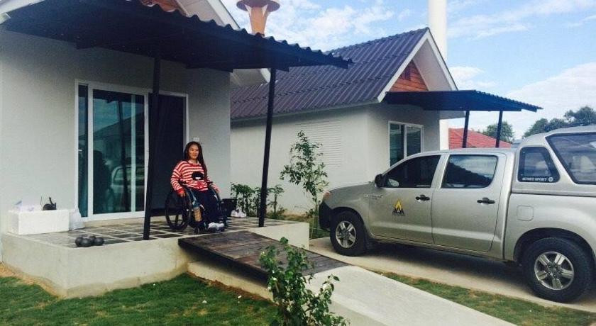 Отель Pak Dee Resort