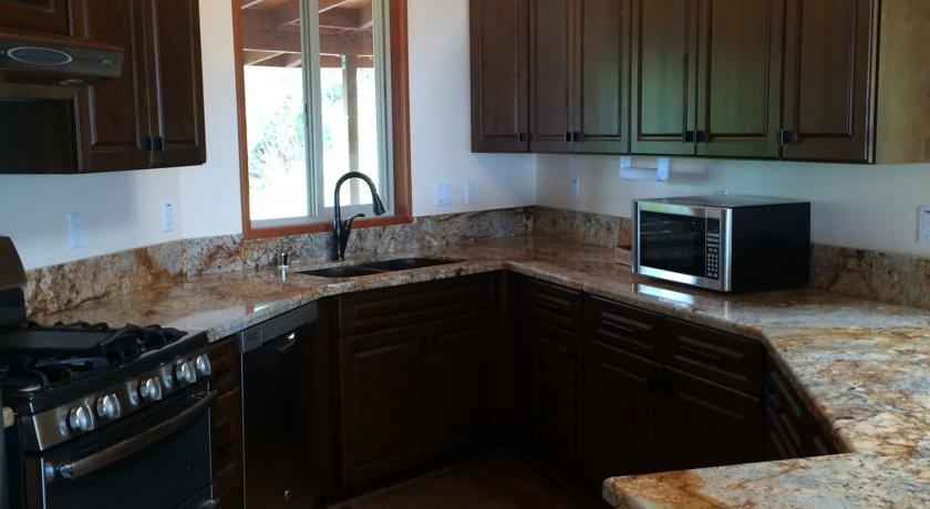 Апартаменты Brand New Home on 5 Acres