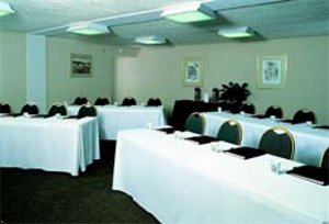 Отель Waynesboro-Days Inn