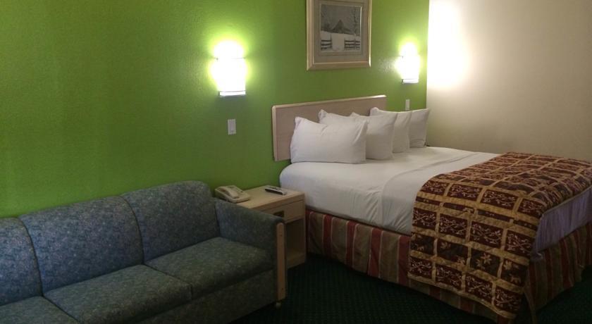 Отель Days Inn Adelanto-Victorville