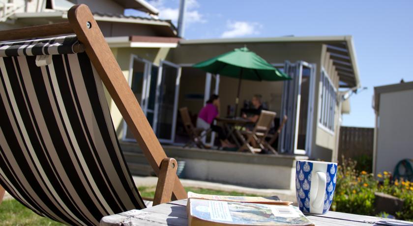 Almond House Backpackers