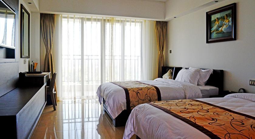 Отель Mangrove Bay Hotel