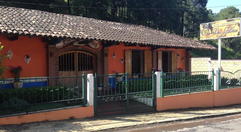 Отель Plaza Don Gabino Hotel y Restaurante