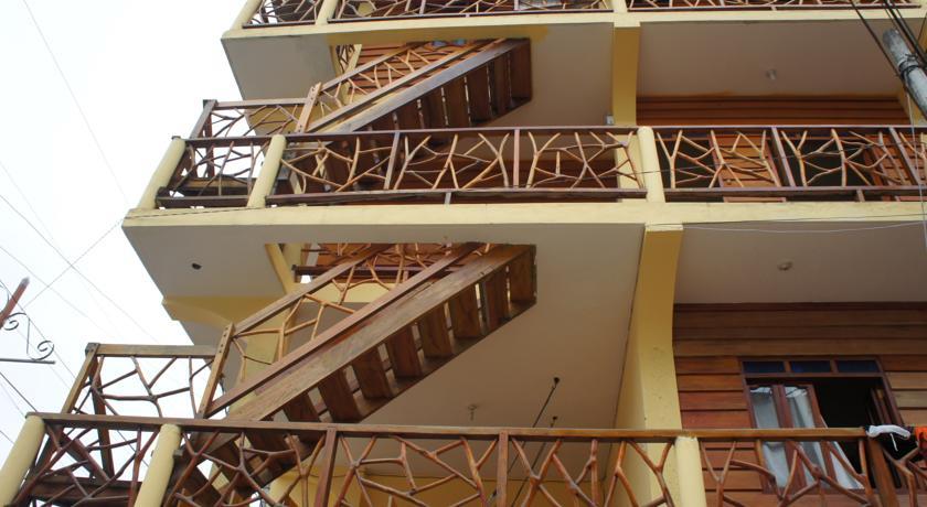 Хостел Hostal Habitaciones Diegomar