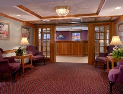 Отель Days Inn Amherst