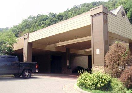 Отель Quality Inn Prestonsburg