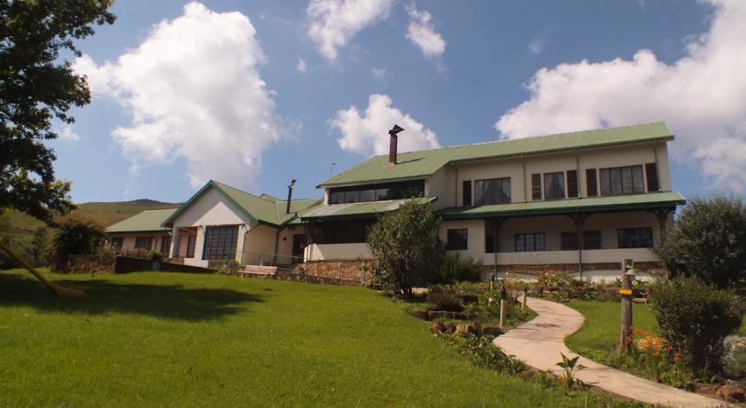 Отель Hops Hollow Country House