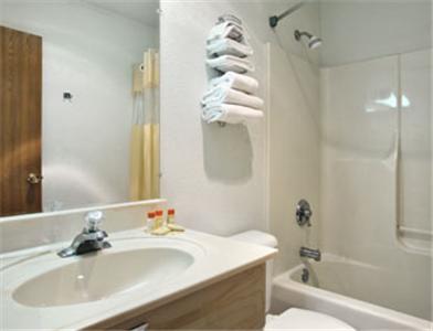 Отель Days Inn Waukegan - Gurnee