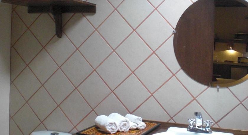 Отель Hotel 1697 Loreto