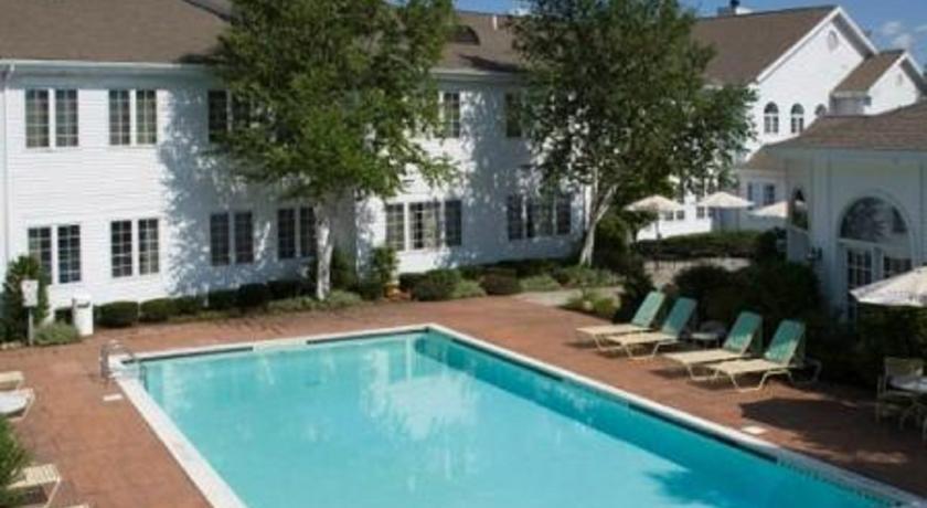Отель Copperfield Inn