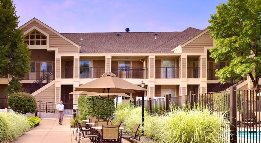 Отель Sonesta ES Suites Malvern