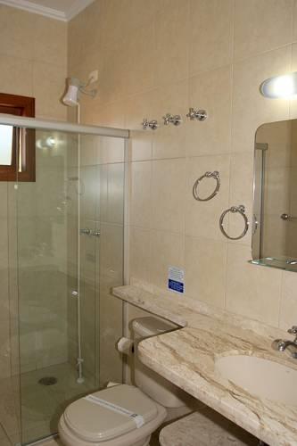 Отель Beach Hotel Cambury