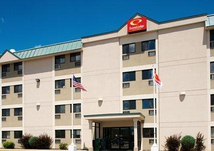 Отель Econo Lodge Bangor