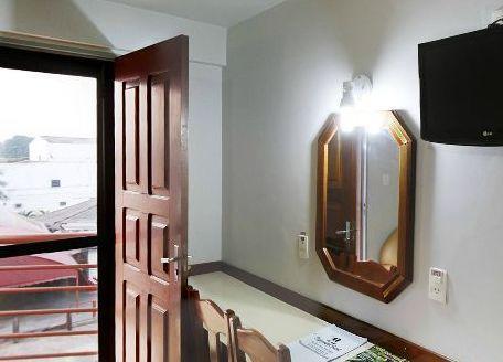 Отель Diplomata Hotel
