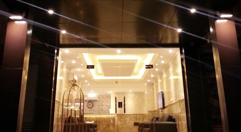 Lotus suites
