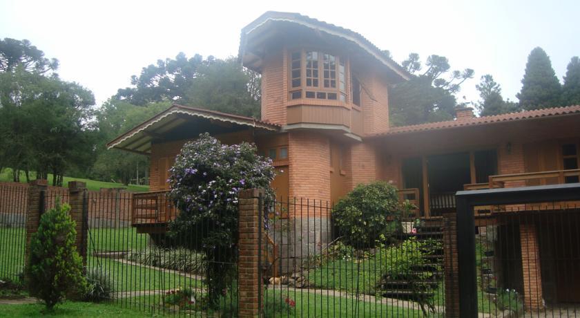 Хостел Canela Hostel