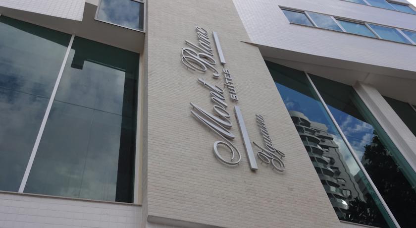 Отель Mont Blanc Suites