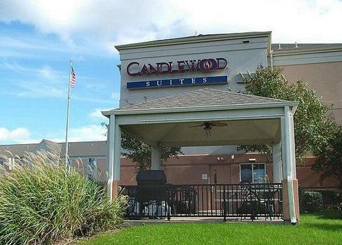 Отель Candlewood Suites Dallas Park Central