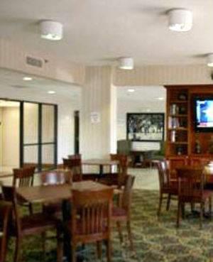 Отель Hampton Inn Athens