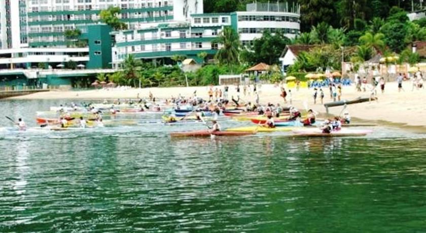 Апартаменты Angra Inn