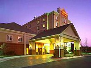 Отель Hampton Inn & Suites Alpharetta