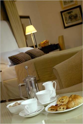 Отель Mercure Milton Keynes Parkside House