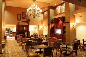 Отель Hampton Inn & Suites Bolingbrook