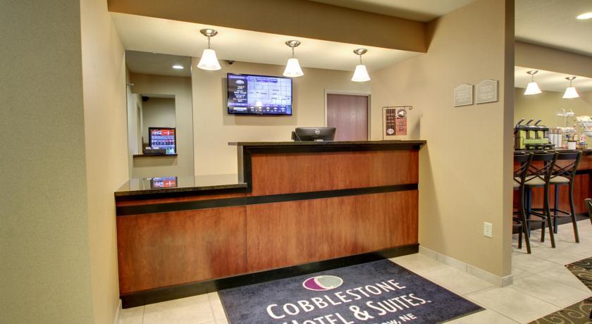 Отель Cobblestone Inn & Suites Steele