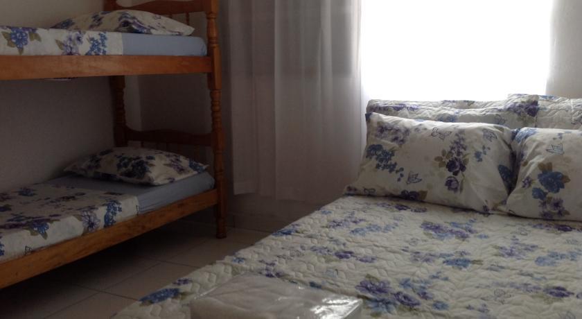 Хостел Home Stay Guaratuba Hostel