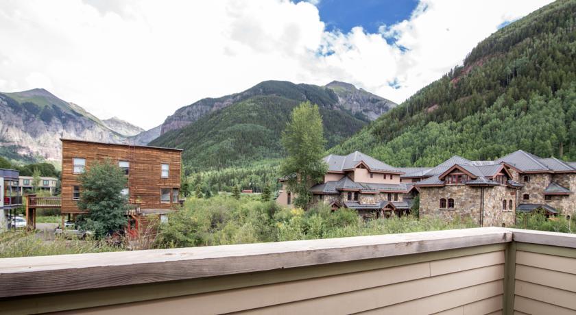 Апартаменты Deluxe Telluride Gondola Core Properties by Latitude 38 Vacation Rentals
