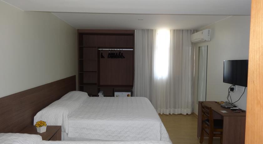 Отель Vida Plaza Hotel