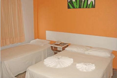 Отель Shelton Hotel