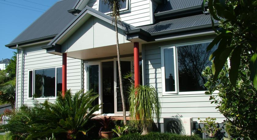 Мини-отель Kereru Cottage Russell