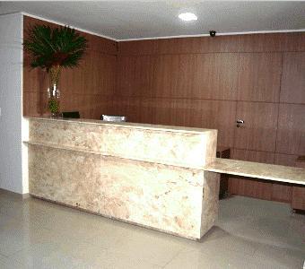 Отель Oasis Hotel
