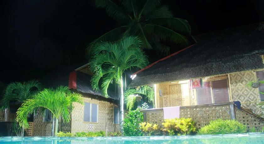 Отель French Kiss Asia Resort