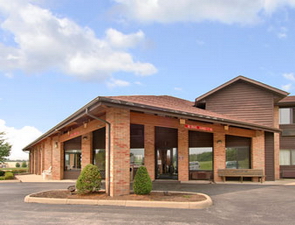 Отель Baymont Inn And Suites Wilmington